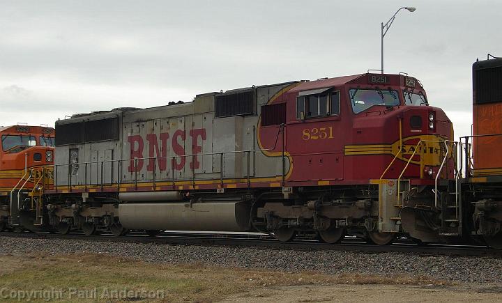 BNSF 8251 - SD75M.jpg